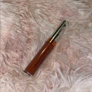 SOLD ❤️ Anastasia Beverly Hills liquid lipstick